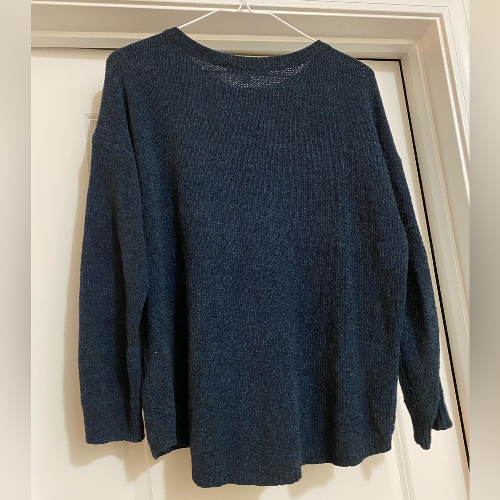 Emerald green sweater